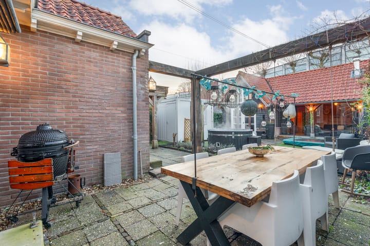 Foto 45 van Molstraat 50