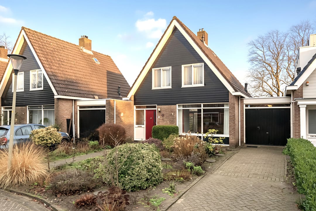 Foto 1 van Weegbree 4