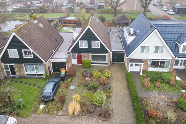 Foto 2 van Weegbree 4