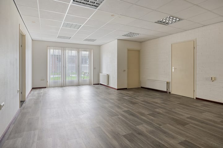 Foto 45 van Pastoor Weijsstraat 15