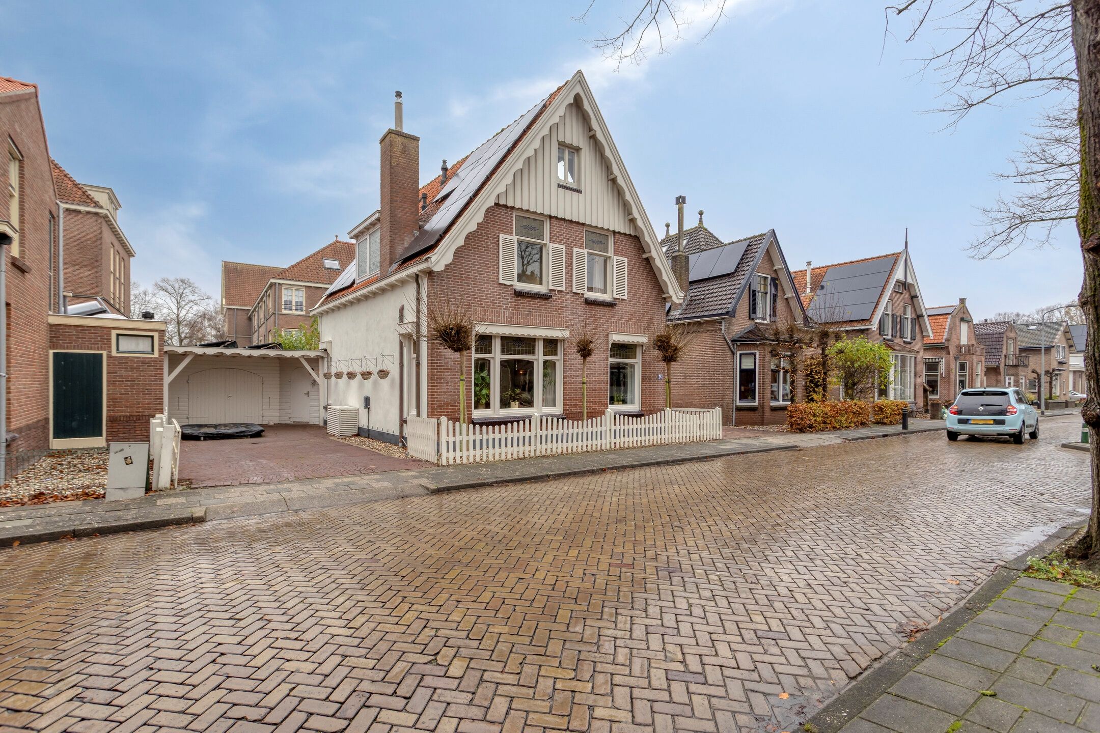 Buying a house in The Netherlands., Hobbemastraat 26