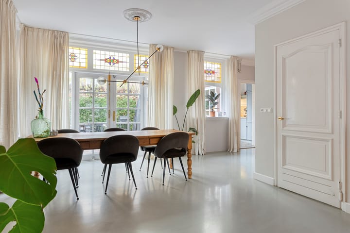 Foto 12 van Hobbemastraat 26