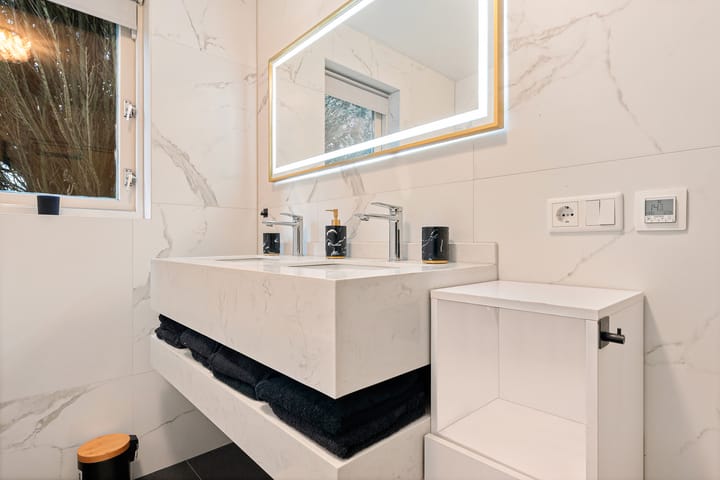 Foto 16 van Bartoklaan 12