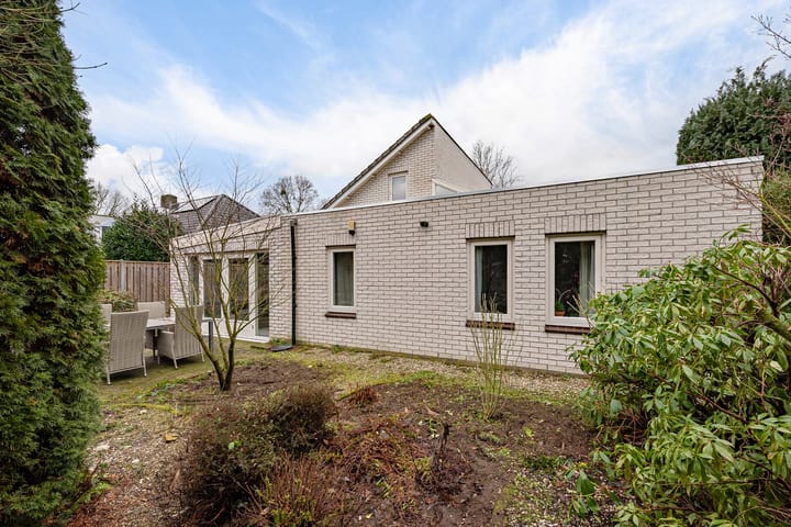 Foto 24 van Bartoklaan 12