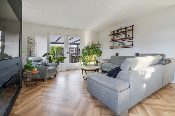 Photo 4 of 60e laan 5