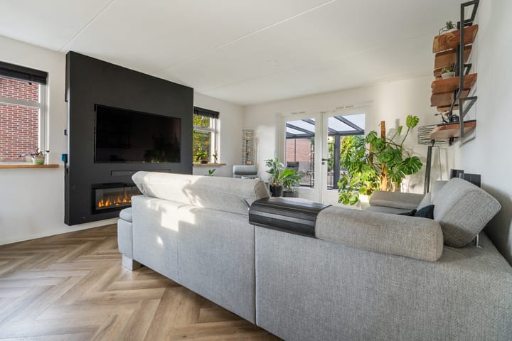 Photo 7 of 60e laan 5