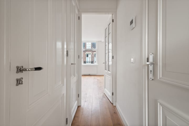 Foto 7 van Valeriusstraat 145-C