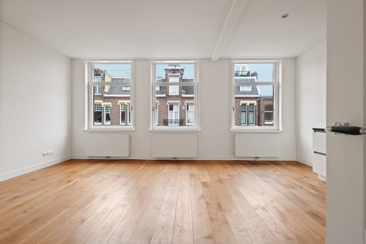 Foto 8 van Valeriusstraat 145-C