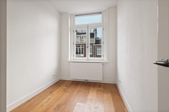 Foto 24 van Valeriusstraat 145-C