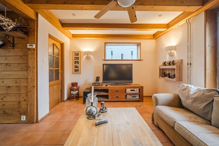 Foto 10 van Raadhuisstraat 64