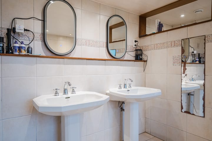 Foto 25 van Raadhuisstraat 64