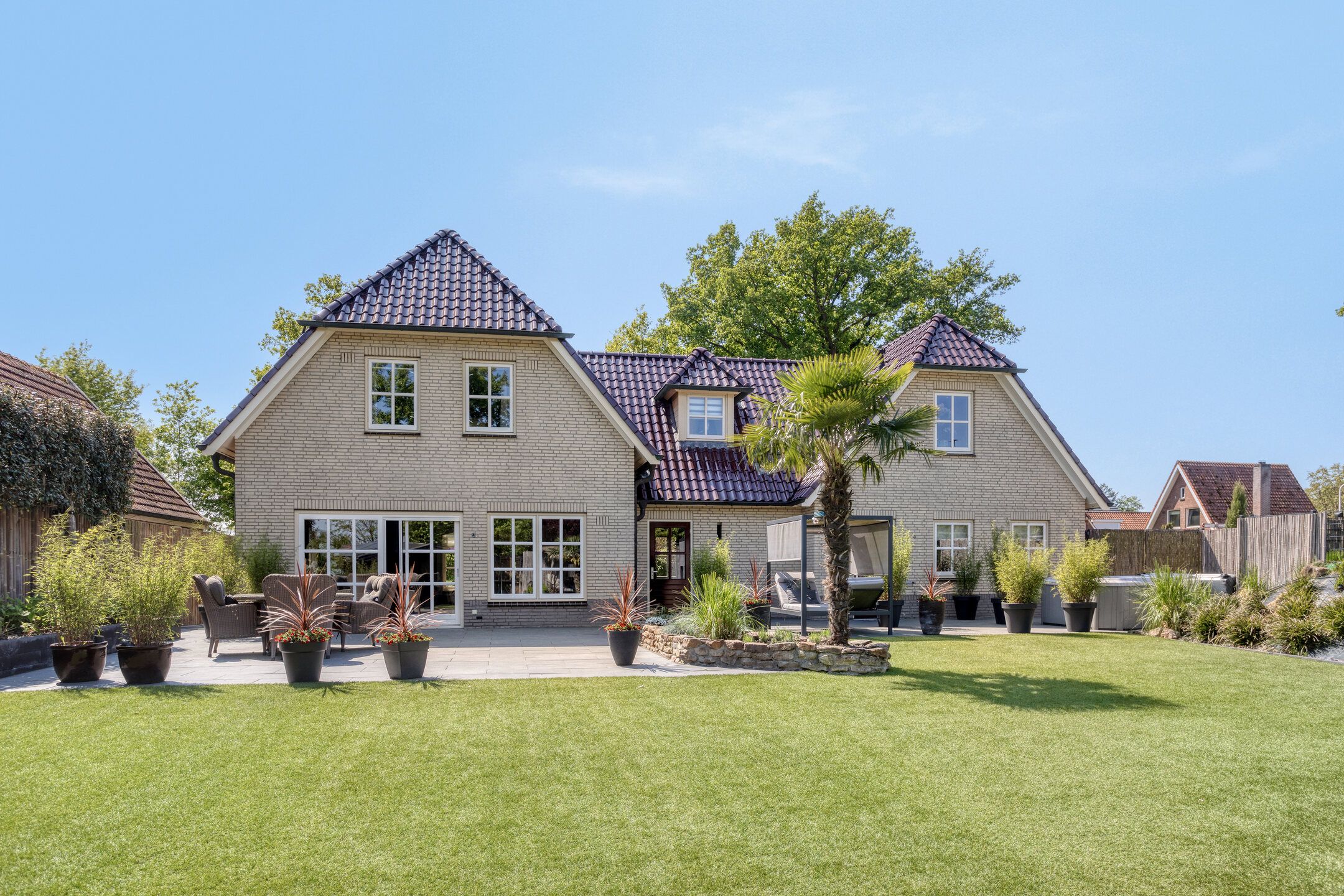 Buying a house in The Netherlands., Enschedesestraat 160