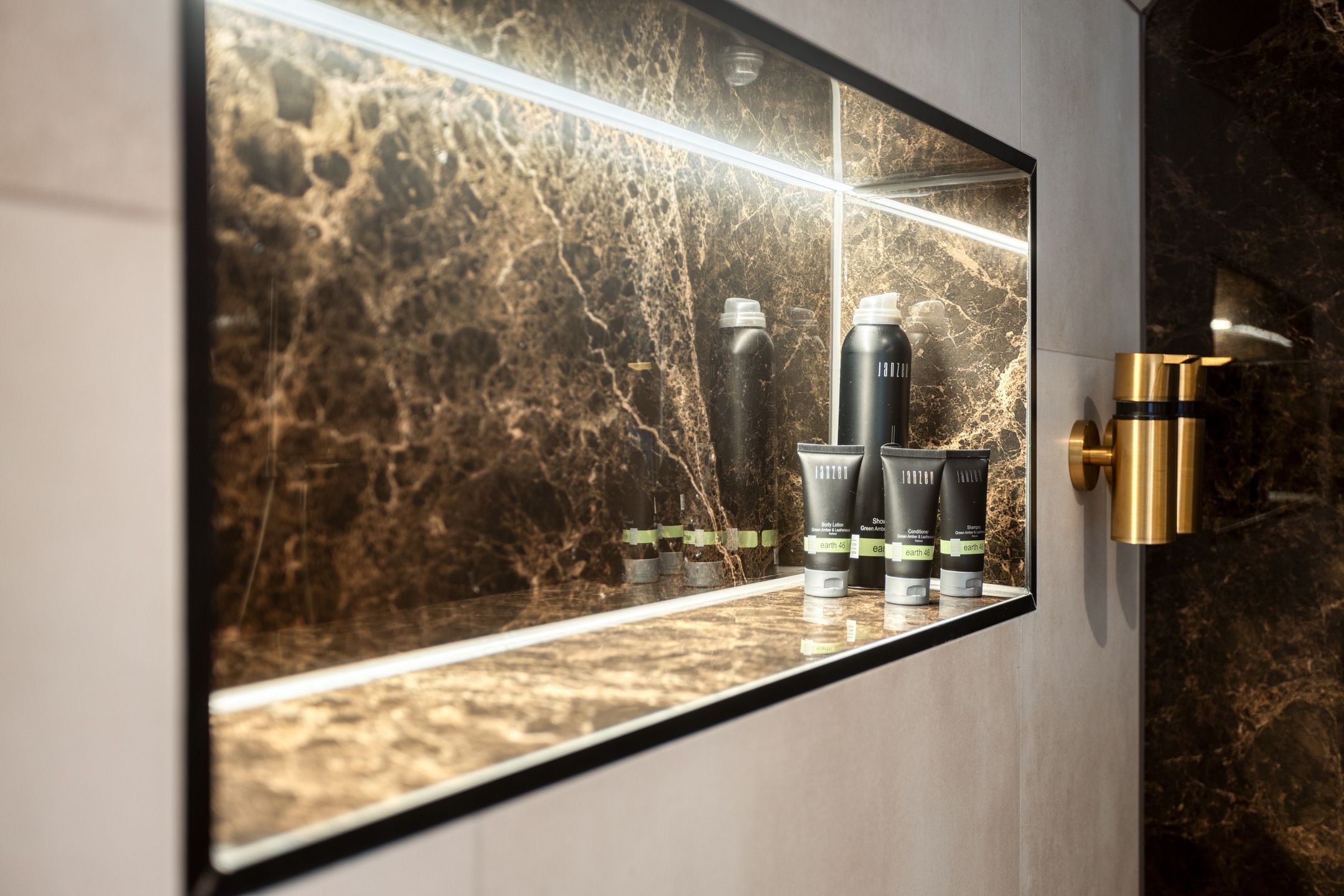 Foto 39 van Enschedesestraat 160