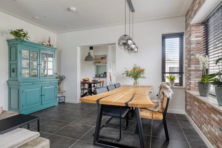 Foto 7 van Bredaseweg 7