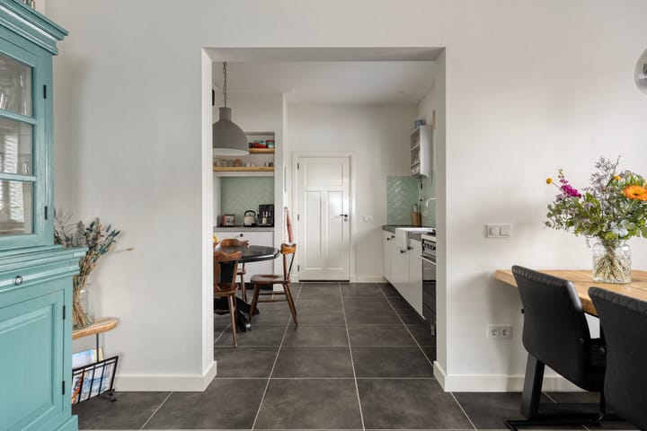 Foto 9 van Bredaseweg 7