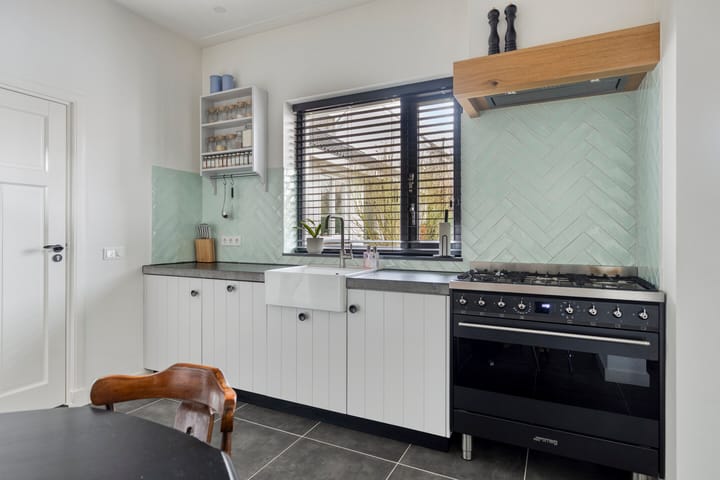 Foto 12 van Bredaseweg 7