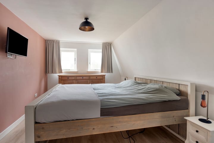 Foto 21 van Bredaseweg 7