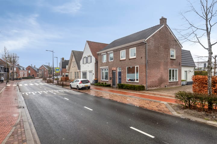 Foto 44 van Bredaseweg 7