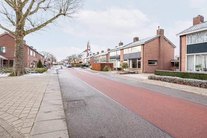 Foto 40 van Margrietstraat 11