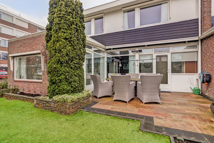 Foto 6 van Troelstrastraat 37