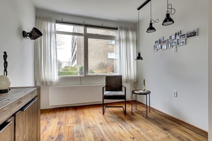 Foto 14 van Troelstrastraat 37