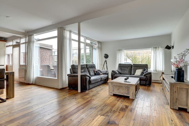 Foto 17 van Troelstrastraat 37