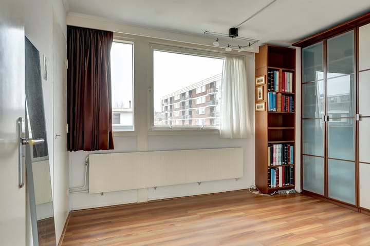 Foto 36 van Troelstrastraat 37