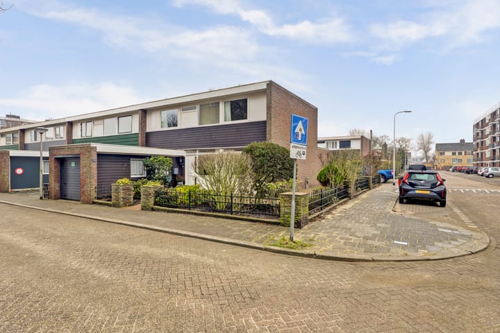 Foto 47 van Troelstrastraat 37