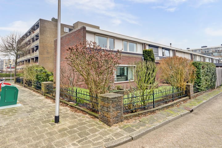 Foto 48 van Troelstrastraat 37