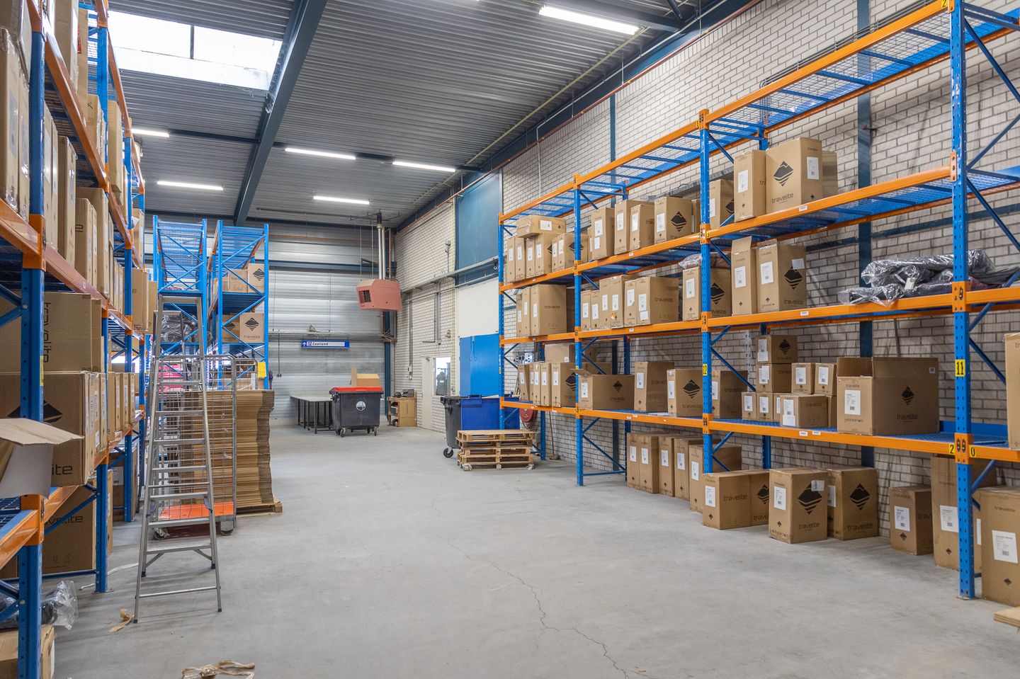 Bekijk foto 5 van Polluxweg 1