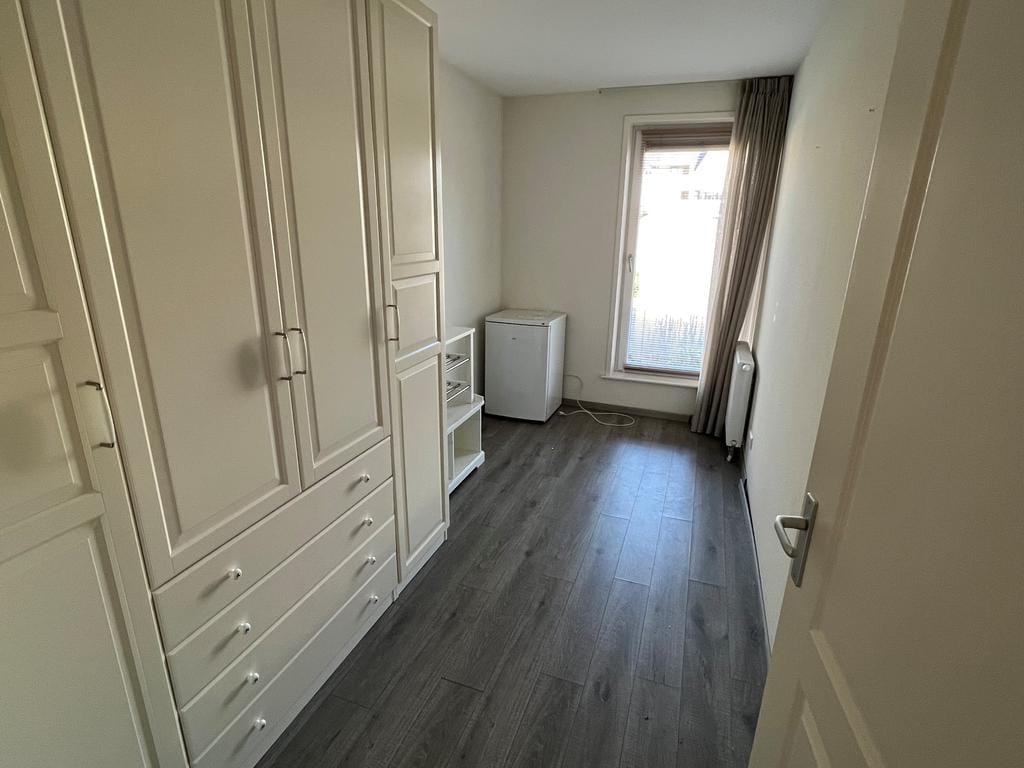 Photo 10 of George Bizetstraat 11