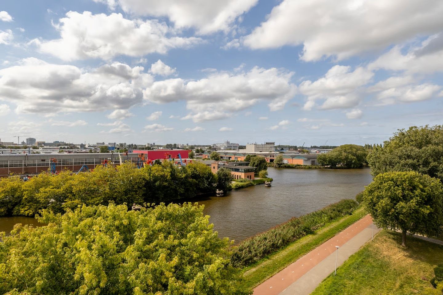 Foto 35 van Van Adrichemweg 175