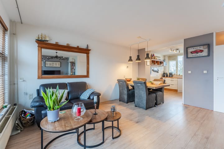 Foto 12 van Haarlemplein 19