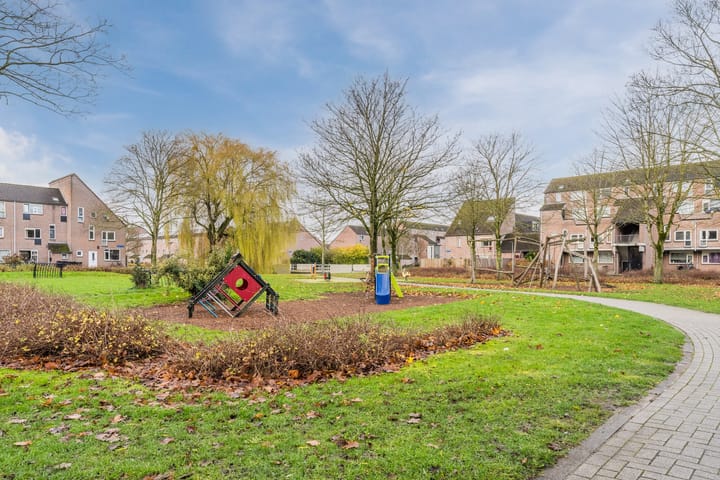 Foto 36 van Haarlemplein 19