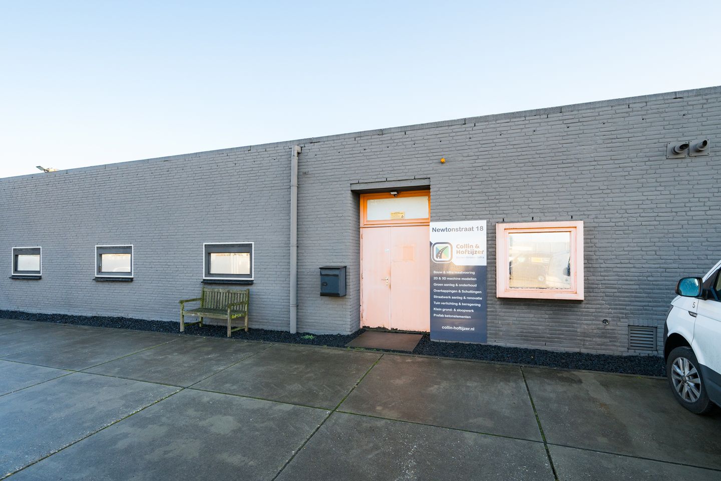 Bekijk foto 4 van Newtonstraat 18