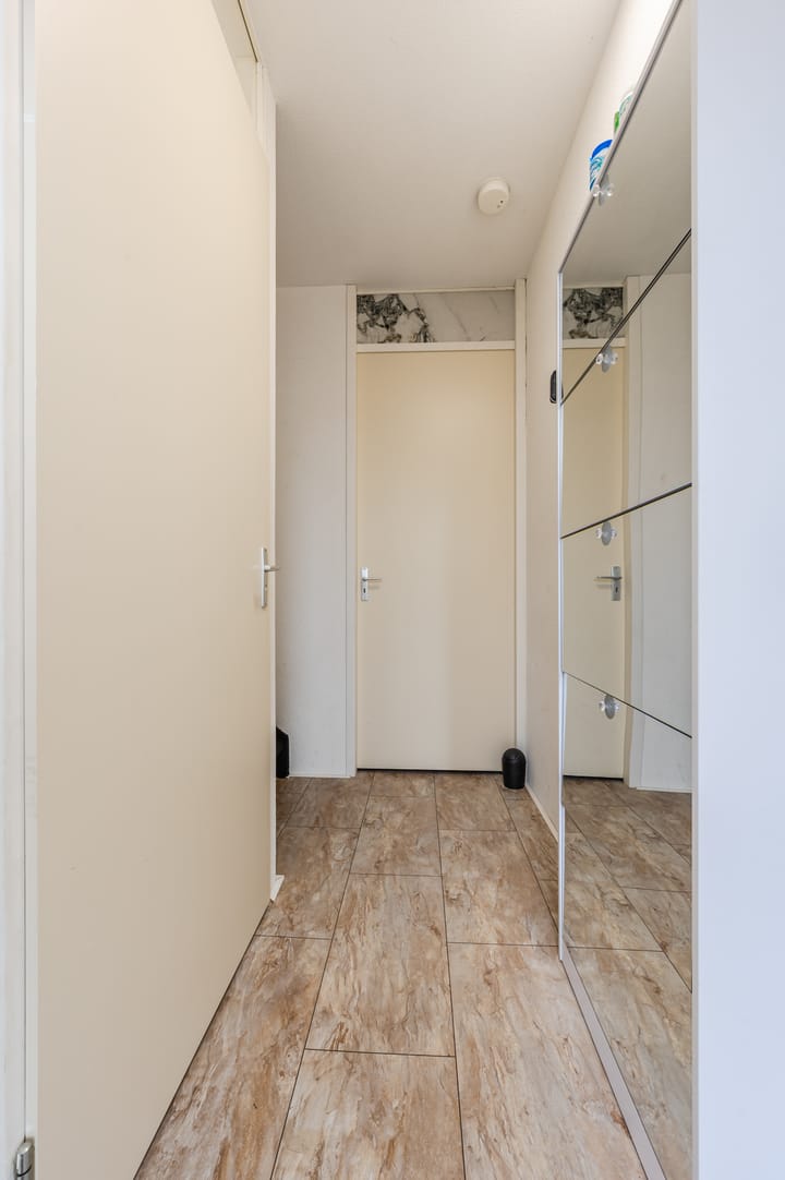 Foto 8 van Glenn Millerstraat 96