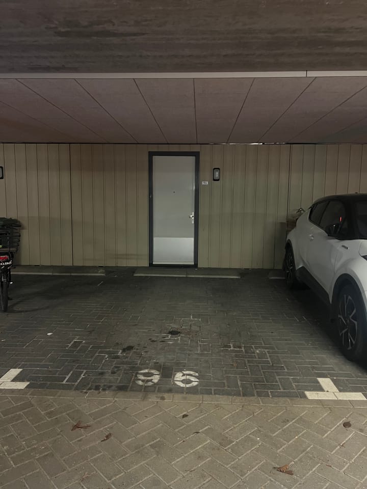 Foto 34 van Glenn Millerstraat 96