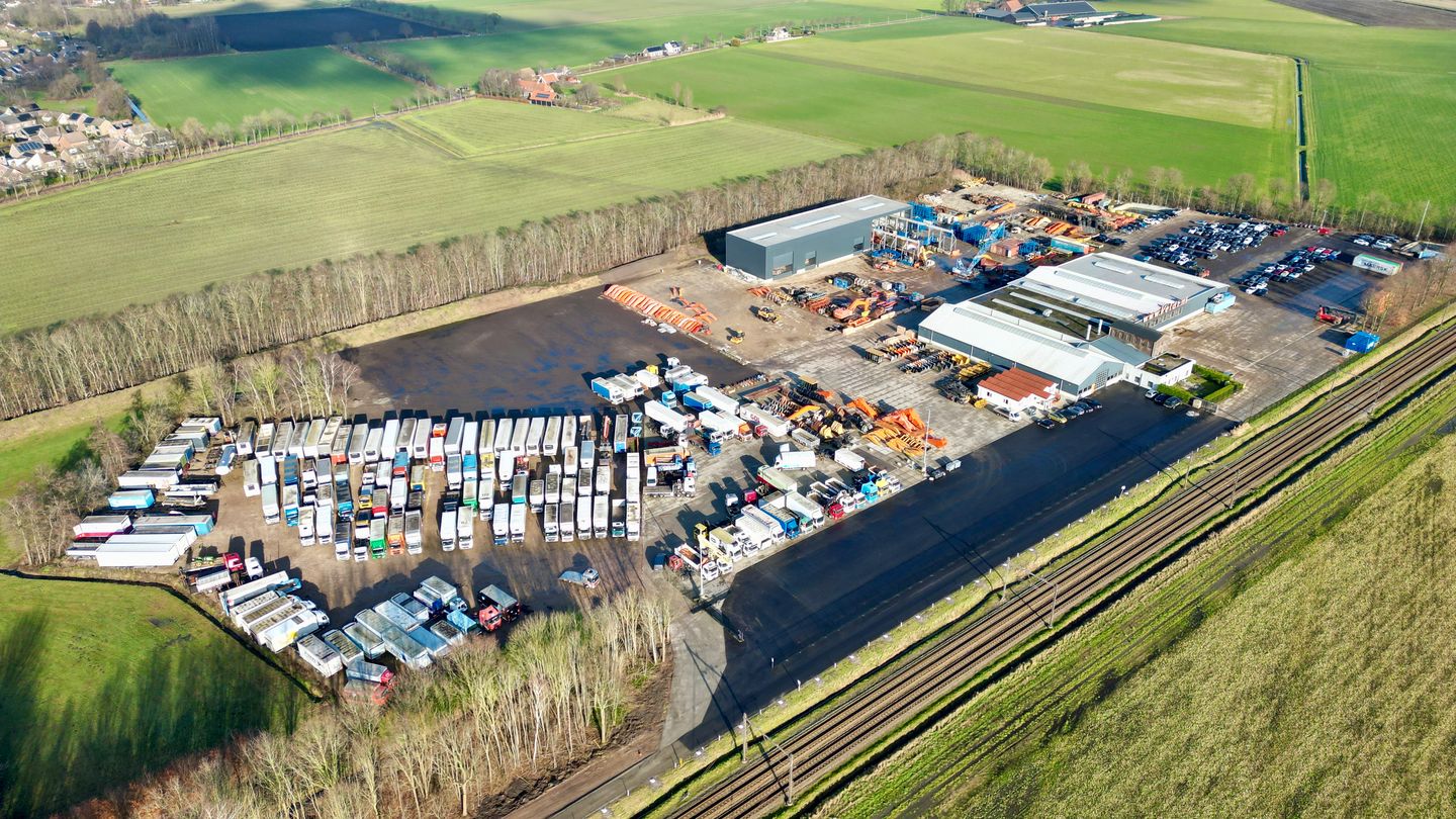 Bekijk foto 1 van Plantagebaan 57-59