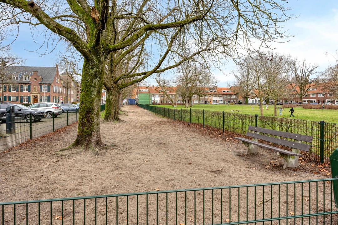 Foto 38 van Balsemienplein 7