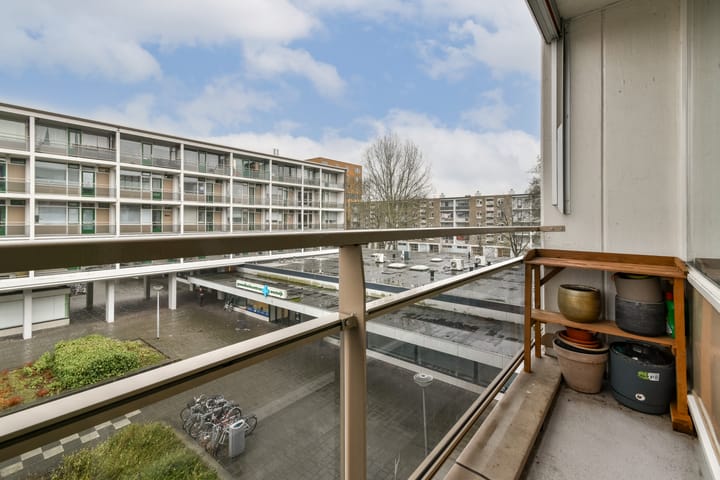 Foto 29 van van Baerlestraat 161