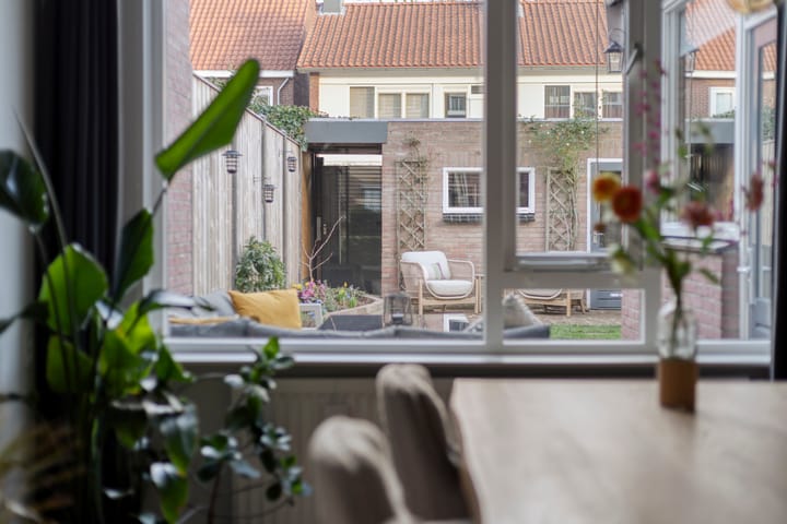 Foto 13 van Moerdijkstraat 9