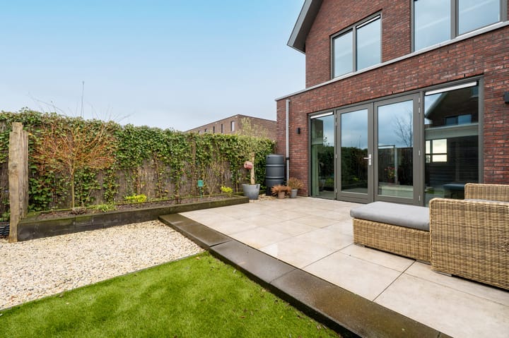 Foto 37 van Wijde Mantel 2