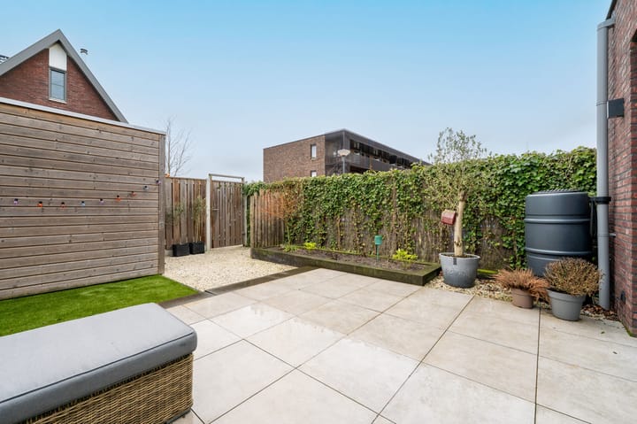 Foto 40 van Wijde Mantel 2