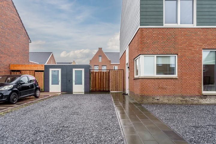 Foto 7 van Raaigras 23