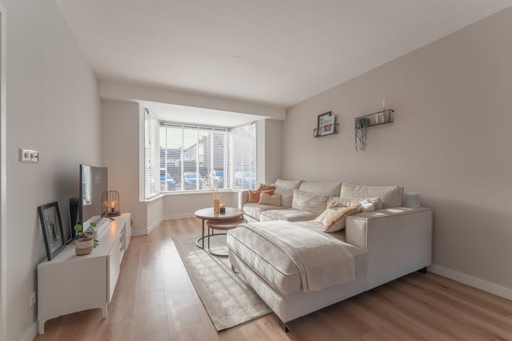 Foto 8 van La Reinestraat 14