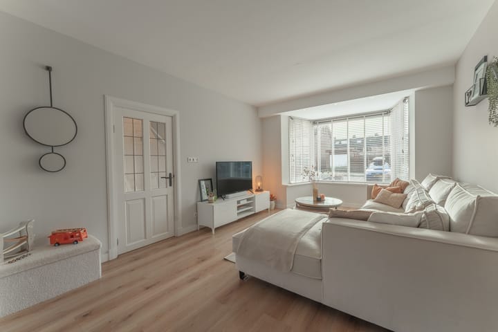 Foto 28 van La Reinestraat 14