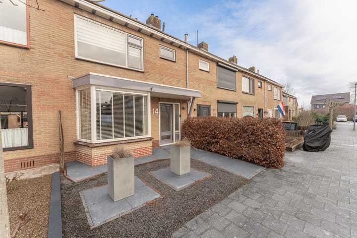 Foto 57 van La Reinestraat 14