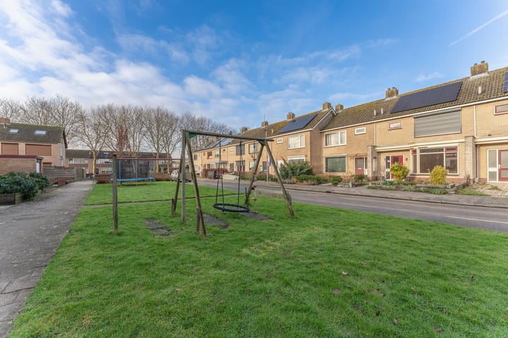 Foto 58 van La Reinestraat 14