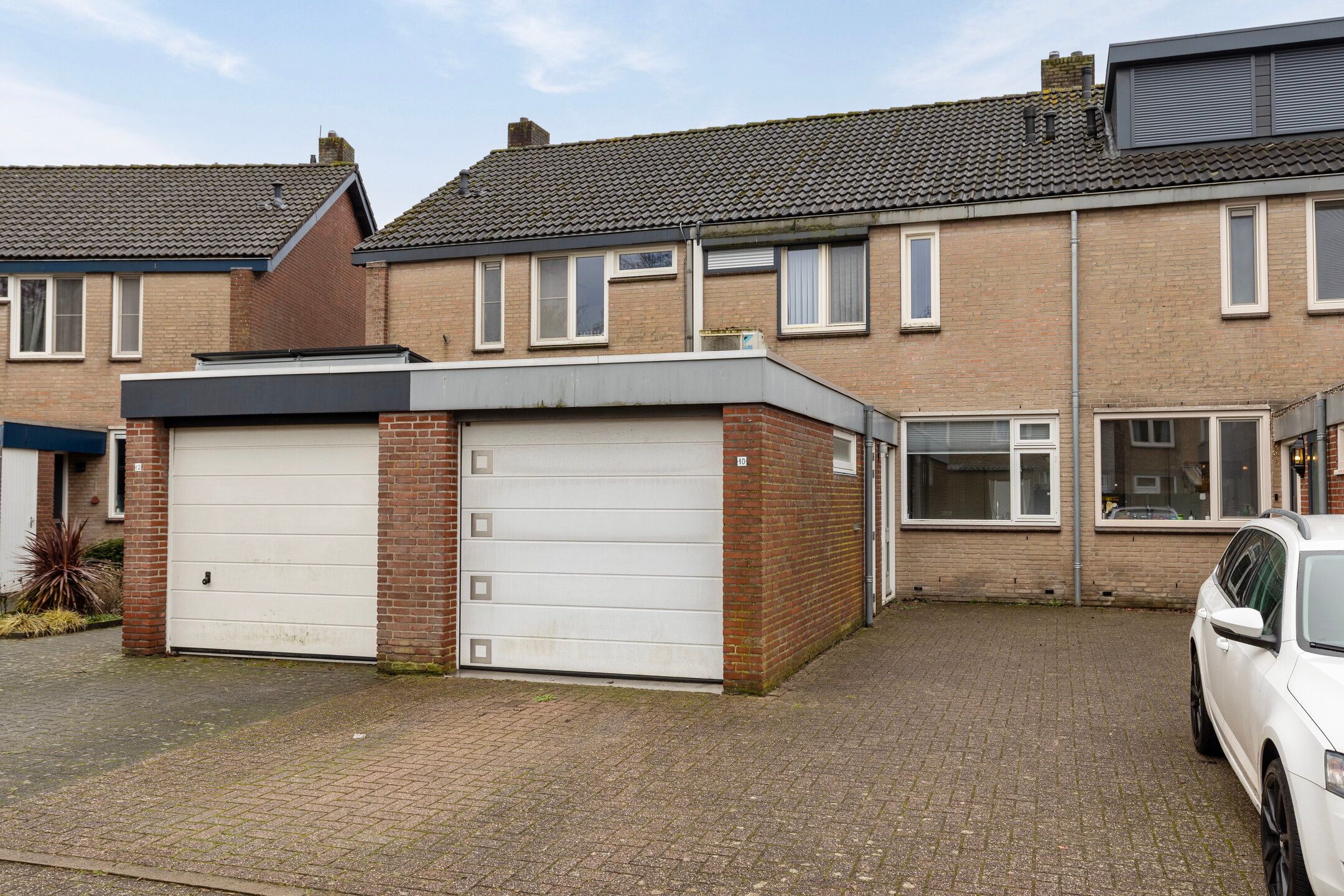 Buying a house in The Netherlands., Sint Victor 10