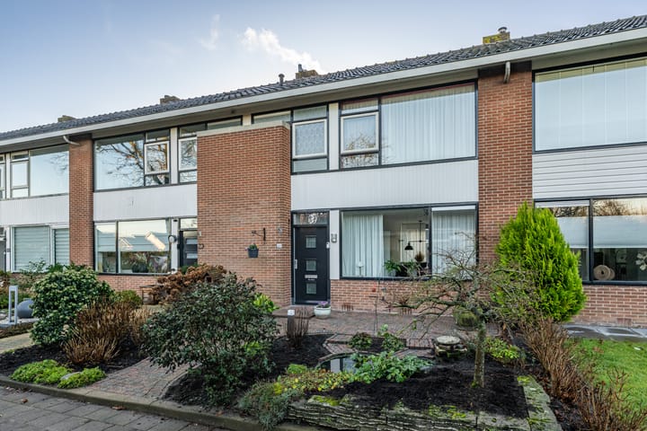 Foto 24 van Essenlaan 25